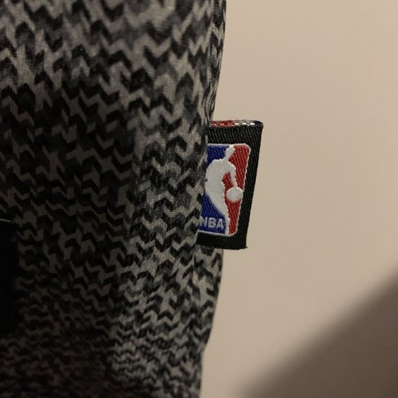 Cleveland Cavaliers Adidas Gray Static Jersey Anderson Varejao Size Medium M - Picture 10 of 10